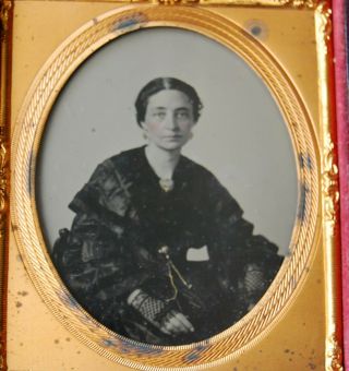 1/6th Plate Tintype In Case Marked Anderson & Blessing Orleans