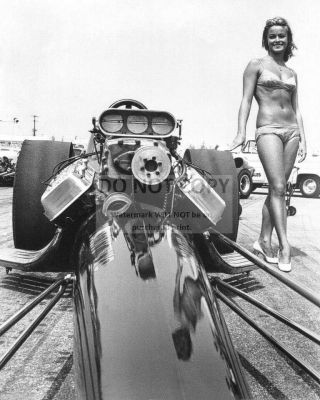 Patti Chandler With A Tommy Ivo Dragster In " Bikini Beach " - 8x10 Photo (ee - 154)