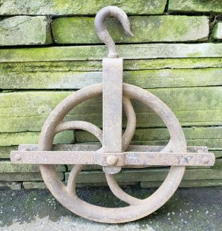 Antique Vintage Cast Iron Water Well Barn Pulley Wheel Block Tackle Hoist 2