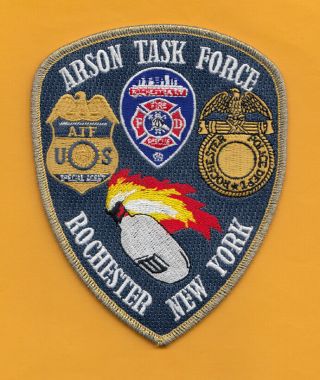 C14 Gman 2 Atf Roch Ny Arson Task Force Alcohol Tobacco Ice Fed Police Patch