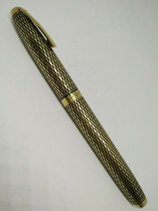 Vintage Sheaffer Imperial Sovereign 14k G.  F Diamond Pattern Fountain Pen