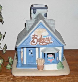 Partylite Bakery House Tealight Candle Holder P0249