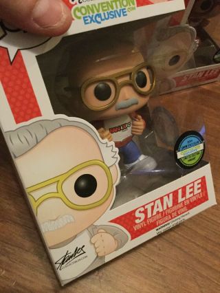 Funko Pop Stan Lee 2014 Fan Expo Exclusive Red AND WHITE Shoes 1/500 - 1500 8