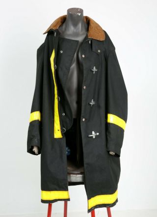 Vintage Firefighter Fireman Globe Turnout Jacket Coat Size 46 Great Shape