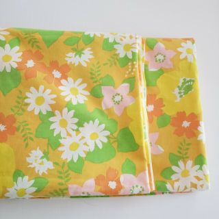 Set Of 2 Vintage Wamsutta Full Flat Sheets Flower Power Orange Yellow Floral