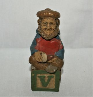 Vintage Gnome Figurine Alphabet Letter V Cairn Studio Tom Clark