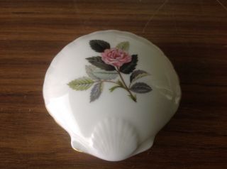 Vintage Wedgwood Hathaway Rose Seashell Trinket Box W/ Lid England Bone China