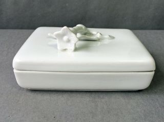 Vintage Made In Japan Porcelain White Trinket Box With Flower Stem Handle