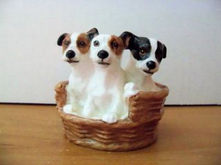 Royal Doulton Dog Terrier Puppies Sitting In A Basket Hn2588 Retired 1985