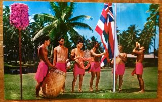 Postcard Hawaii Coco Palms Resort Hotel Lihue Island Of Kauai Hawaiian Flag Men