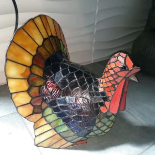 Tiffany Style Stained Glass Turkey Lamp.  Lights Up And In Great Order.