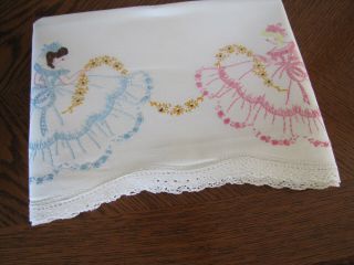 Vintage Single Pillowcase Embroidered & Crocheted Twin Southern Belles & Asters