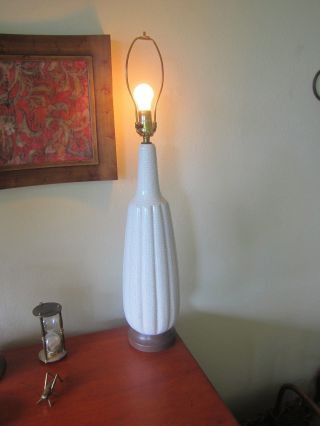 Tall Slim Vintage Mid Century Modern Retro Lamp Off White Crackle Design 22 Inch