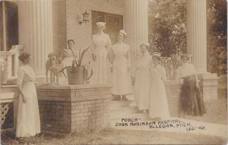 Sw Allegan Mi Rppc C.  1910 Pretty Nurses Outside Of John Robertson Hospital