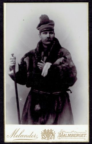 Cdv Photo Man In A Fur Coat Lapland Sápmi Traditional Costume Fashionrare (4210)