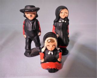 Vintage 1950’s Cast Iron Amish Family Man Woman Child Miniature Figures