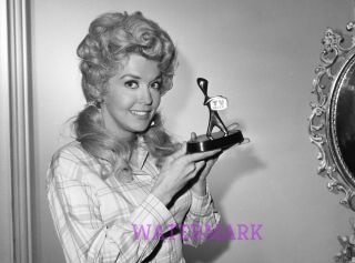 The Beverly Hillbillies Tv Show Lead Actress Donna Douglas Publicity Photo