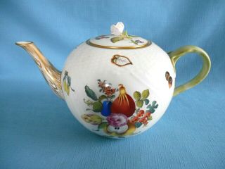 Large 80 Oz.  Herend Fruits & Flowers Teapot White Flower Lid Finial 1601