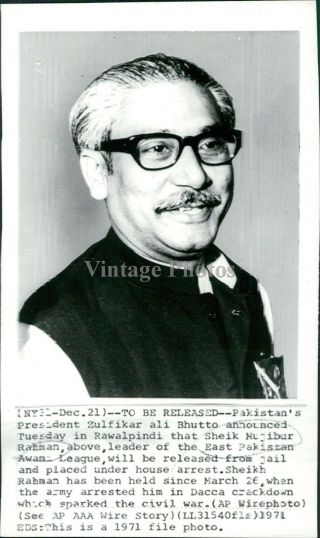 1971 Sheik Mujibur Rahman Leader East Pakistan League Man Politics Photo 4x8