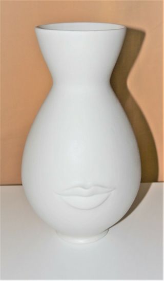 Retired Jonathan Adler " Muse " Mr/mrs White Decorative Vase Signed Mustache Lips