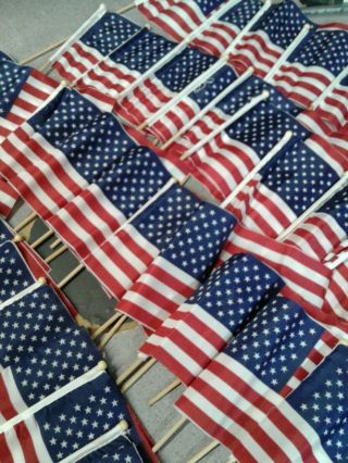 Hand Held American Flags On Sticks 250 Pack 4”x6” Made In Usa