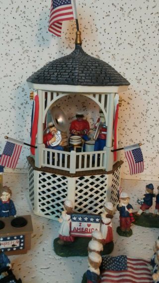 Department 56 Heritage Village Music Box Stars and Strips 5