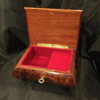Music Box Western Germany Inlayed Wood Lacquer Deichert “Dr.  Zhivago” 4