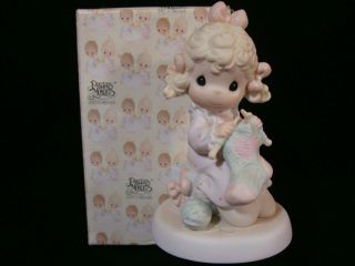 Precious Moments - Girl/knitting - Very Rare 1998 Limited Edition