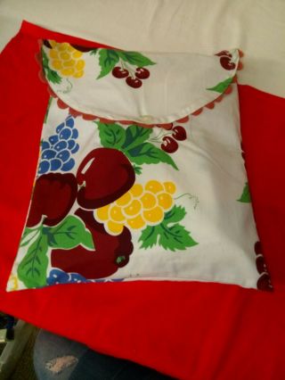 Vintage Cherries Tablecloth & 4 Matching Napkins in Matching Bag by Moda Home 5