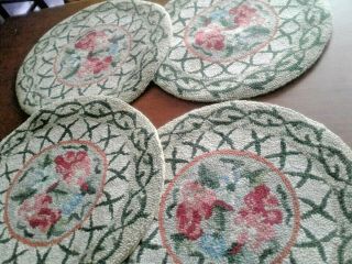 Hand Hooked Vintage Wool Chair Pads.  Flowers.  Set Of 4 16 " Round Pads