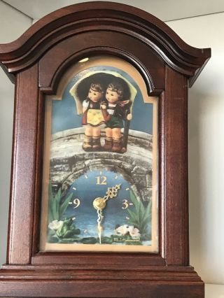 Hummel “stormy Weather " Clock The Danbury Wood & Glass Rare 1991