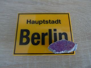 BERLIN WALL Fridge Door Magnet with piece of the wall,  TES 2