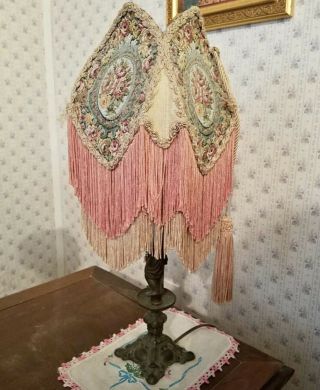 Vintage P.  S.  T.  Victorian Table Lamp With Embroidered Fringed Shade