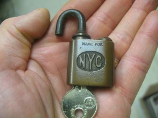 Yale " Nyc " Pin Tumbler Push Key Padlock/ Transportation Lock/ Advertising Lock.