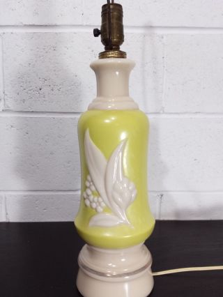 Aladdin Alacite Glass Electric Lamp Lily Of The Valley Chartreuse 1950 G - 322