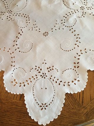 Vintage Tea Table Cloth Hand Embroidery Fine Linen Lovely