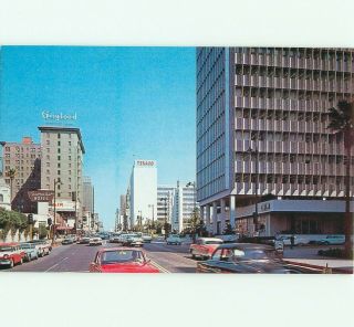 Postcard Ca Los Angeles,  Wilshire Blvd.  Gaylord Texaco Buildings