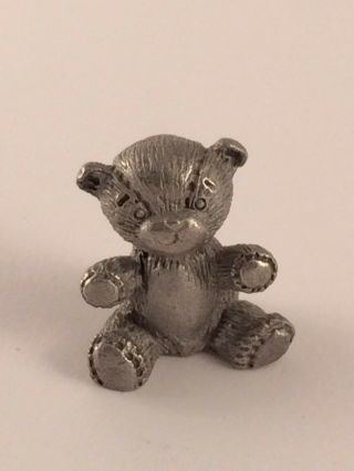Cute 1983 Spoontiques Vintage Miniature 3/4 " Pewter Teddy Bear Figurine