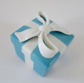 Tiffany & Co.  Ceramic Little Blue Box Trinket/Jewelry 2