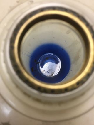 ANTIQUE RED WHITE AND BLUE KEROSENE OIL LAMP WITH GLOBE 7