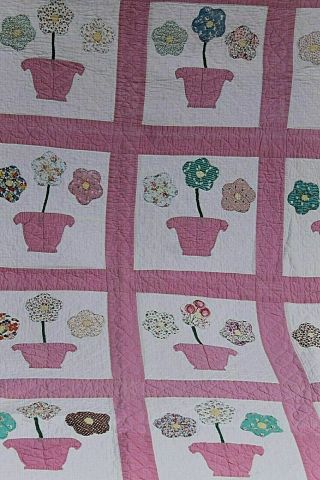 Vtg Cotton with Cotton Batting Hand Quilted Quilt Flowers 73 by 80 2
