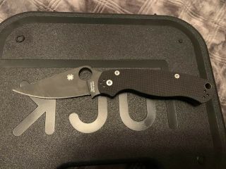 Spyderco Paramilitary 2 User.  Black G10 In S30v Steel,  Smooth Action