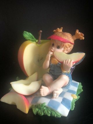 Enesco My Little Kitchen Fairies Good Choices Apple Fairie