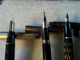 7 vintage fountain pens in as found 2