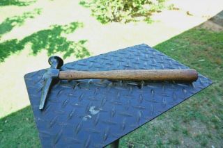 Vintage PROTO 1428 Auto Body Long Body Pecking Finishing Hammer,  Crowned Face,  USA 4