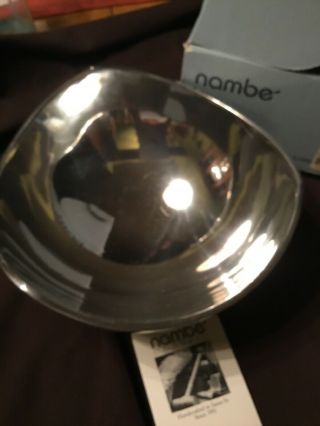 Nambe Tri - Corner Bowl 2qt 9” 527 3