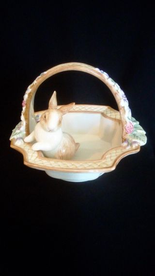 Fitz And Floyd Essentials Bunny / Rabbit Basket Easter