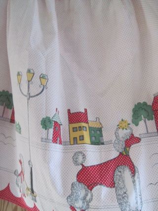 VINTAGE 1960 RED AND WHITE POLKA DOT POODLE APRON 4