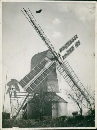 Windmills,  Syleham Windmill - Vintage Photo