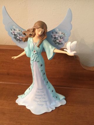 Lena Liu Angel Figurine Angel Of Serenity 00035a — 7 Inches Bradford Exchange